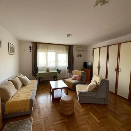 Apartman Obalom Trebisnjice *